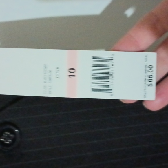 Pencil Skirt Black w/Pinstripe By  Rafealla Lined Size 10 With Back Vent NWT - Picture 4 of 7